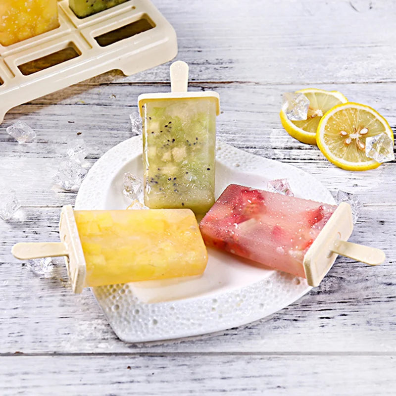 DIY Ice Cream Popsicle Mold - Homemade Ice Cream Maker with Plastic Sticks and Ice Cube Tray Kitchen Gadget